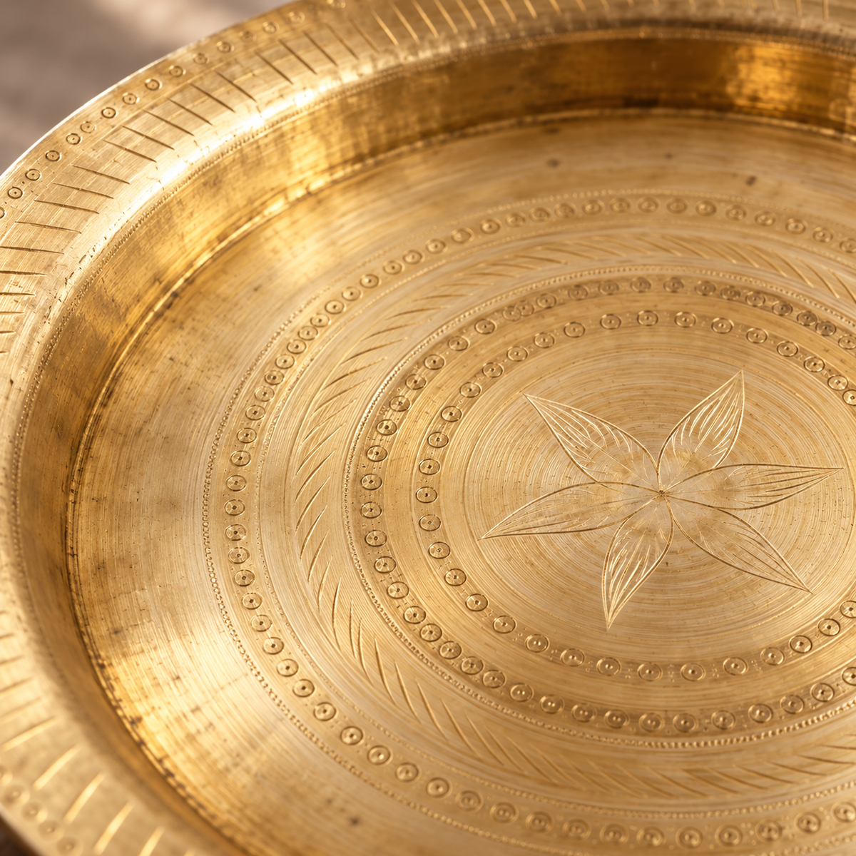 Baanhi Hand Engraved Floral Kansa Plate